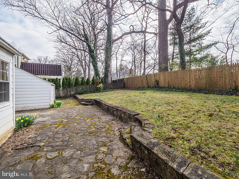 5208 Glenwood Rd — Photo 5