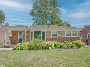 23024 Kipling Saint, Saint Clair Shores, MI 48080