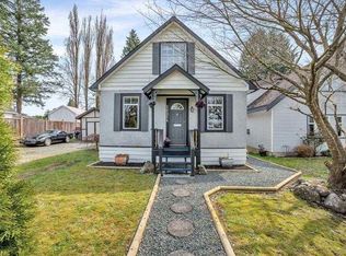 20324 Hampton St, Maple Ridge, BC V2X 1C8