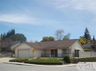 542 Cosmos Ct, Thousand Oaks, CA 91360