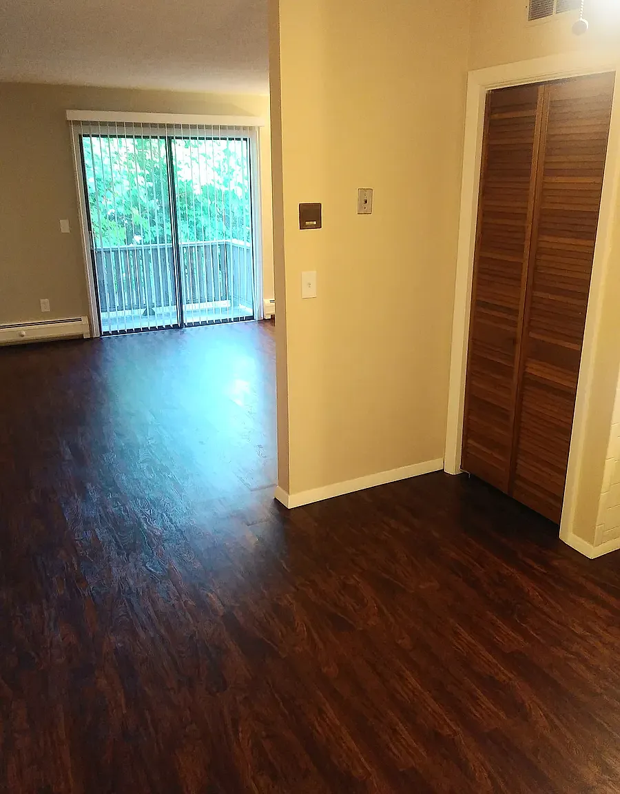 2 bed, 800 sqft, $1,750 — Photo 3