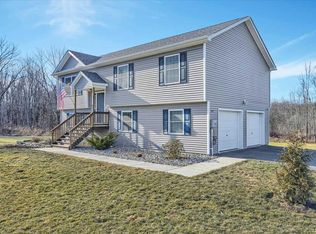 75 Pine Grove Rd, Middletown, NY 10940