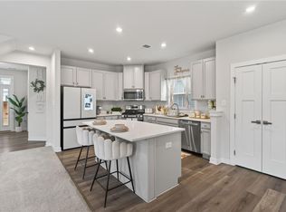 133 Pocosin Path, Poquoson, VA 23662