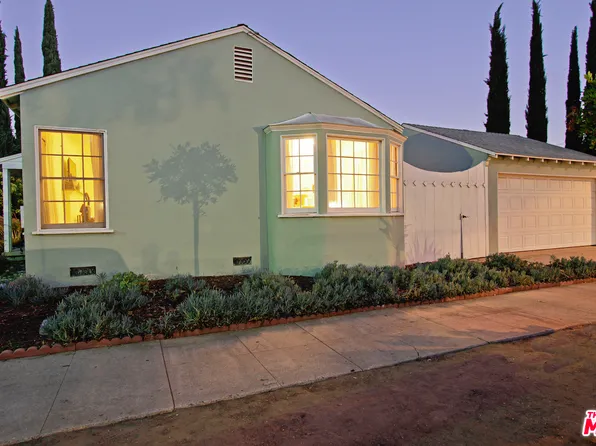 11494 Killion St, North Hollywood, CA 91601