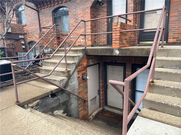 3271 Niagara Sq, Pittsburgh, PA 15213
