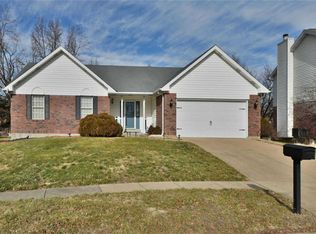 4043 Les Cherbourg Ln, Florissant, MO