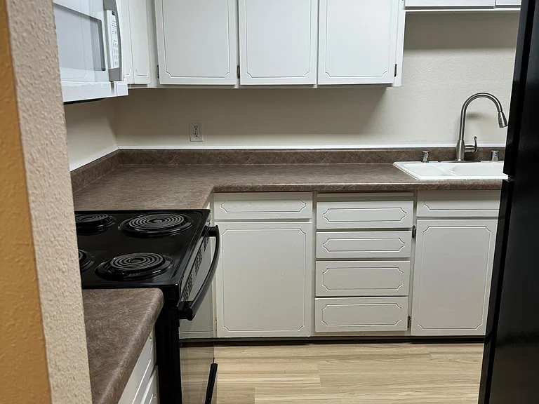 3252 SE Goldmaur Ct #1 — Photo 5