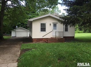 3705 Sangamo Heights Rd, Springfield, IL 62702