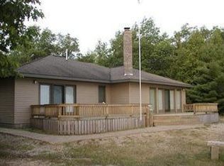 10865 Huron Trl, Cheboygan, MI 49721