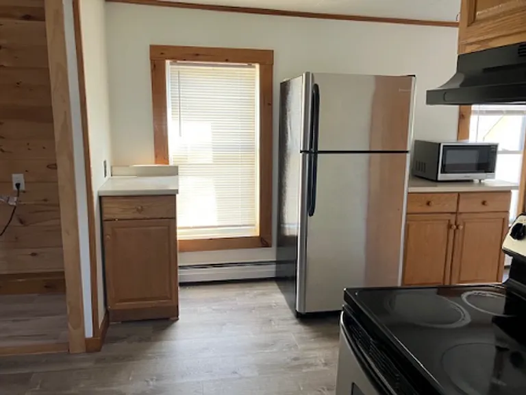 141 Spruce St #2 — Photo 4