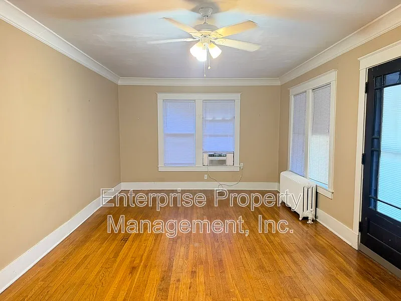 2380 Parkway Pl — Photo 4