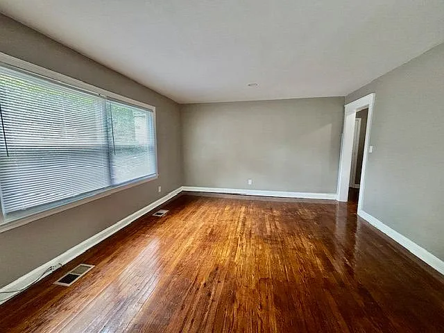 1 bed, 1.0 bath, 627 sqft, $1,550 — Photo 4