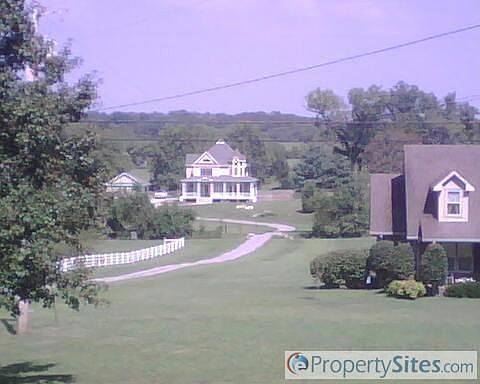 2nd image of 3239 Beckwith Rd