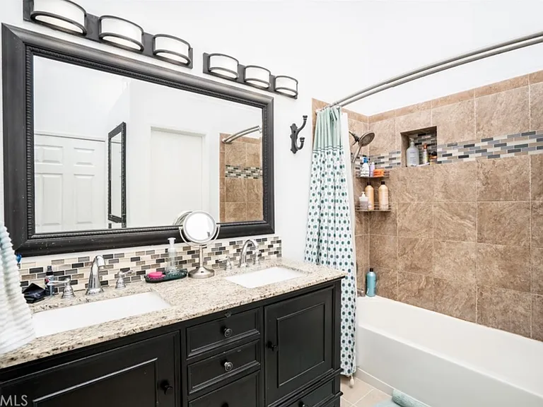 4862 Tiara Dr #204 — Photo 37