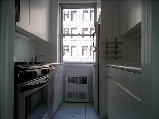 Rented by R New York | media 2