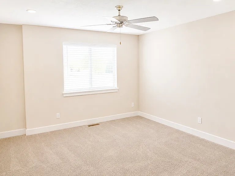 923 S Aspen Way — Photo 8