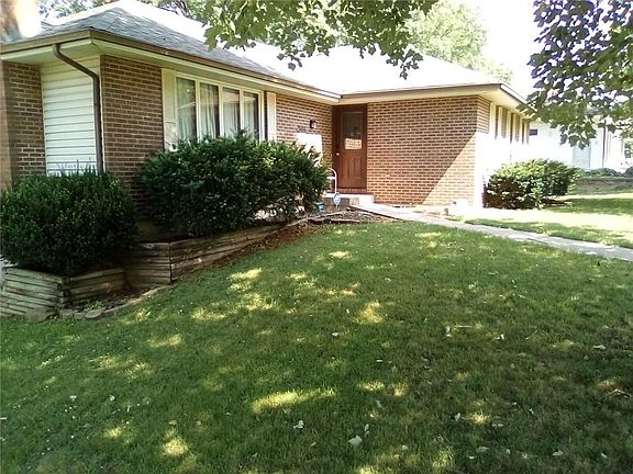3rd image of 2804 S 15th St
