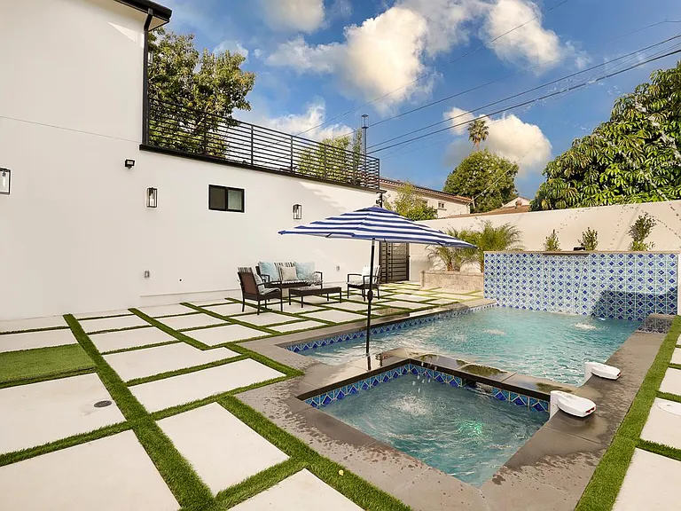 5202 Avenida Oriente — Photo 39