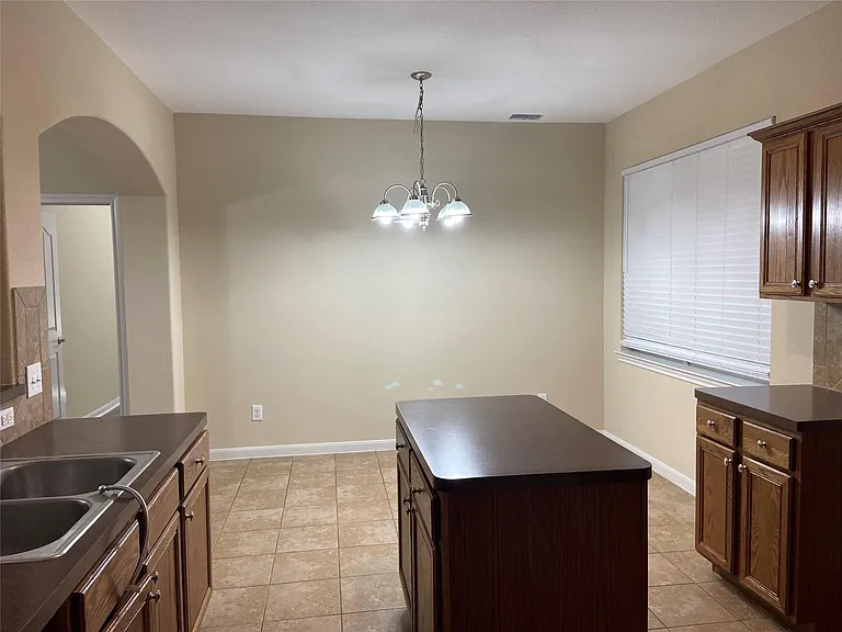 4903 Summer Ridge Dr — Photo 10