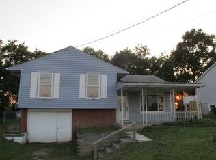 1911 Cowling Rd, Scottdale, PA 15683