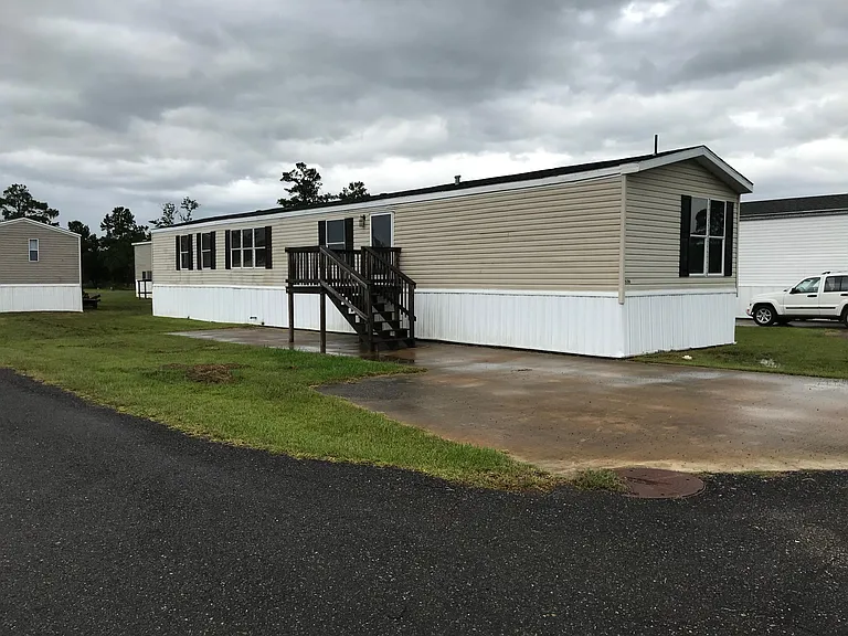 5595 Highway 90 E #126 — Photo 1
