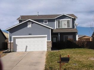 4945 Crested Hl, Pueblo, CO 81008