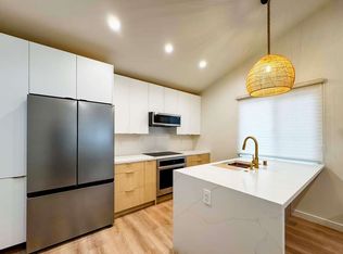 23929 Gilmore St, West Hills, CA 91307
