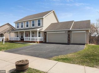 20673 E Oaks Dr, Farmington, MN 55024