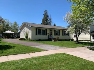 517 7th Ave E, Ashland, WI 54806
