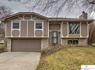 14211 Grant St, Omaha, NE 68164