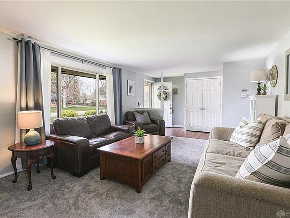 2nd image of 472 Saddlewood Ave