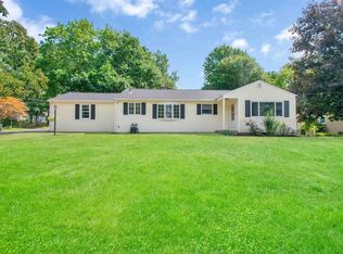 135 Bartels St, Springfield, MA 01128