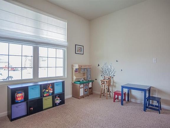 4th image of 24730 Purlin Ct