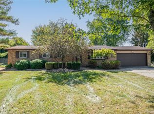 9336 E Bristol Rd, Davison, MI 48423