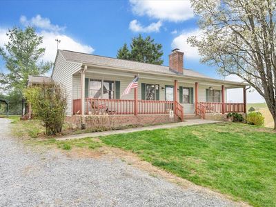 1905 Mount Joy Rd, Buchanan, VA, 24066