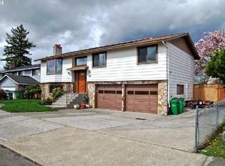 16011 SE Mill St, Portland, OR 97233