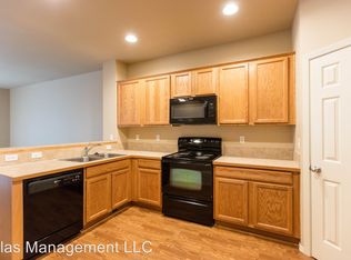 1482 NE Redspire Ln, Hillsboro, OR