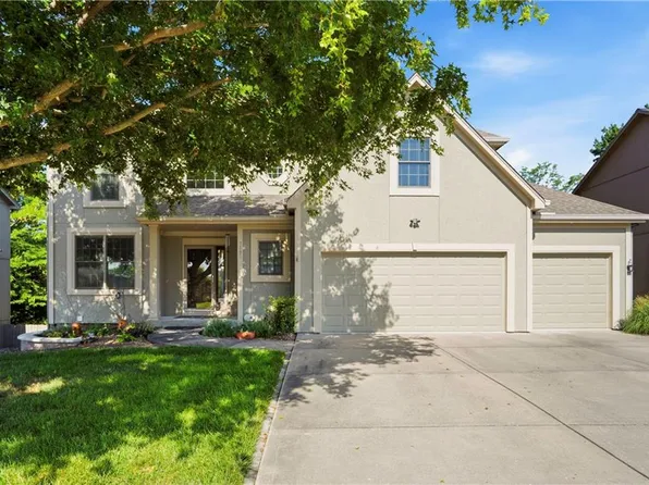7690 N Everton Ave, Parkville, MO 64152
