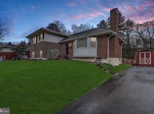 935 Starbit Rd, Towson, MD 21286