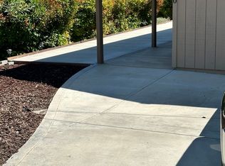 5680 Reindeer Pl, Paso Robles, CA 93446