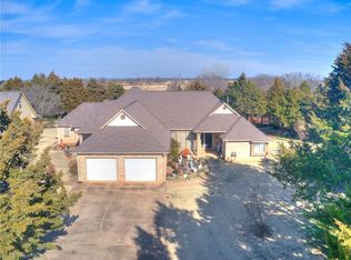 2140 Cedar Ridge Dr, Cashion, OK 73016