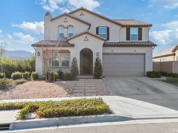 303 Almond Ln, Simi Valley, CA 93065