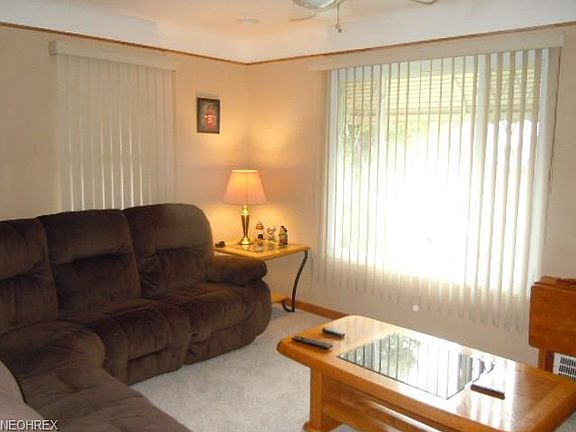 5th image of 3415 Grovewood Ave