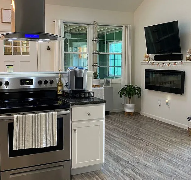 University Park Apartments near Cornell University — Photo 355