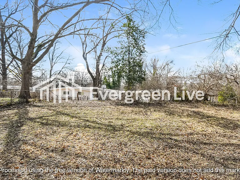 2480 Allen Dr — Photo 14