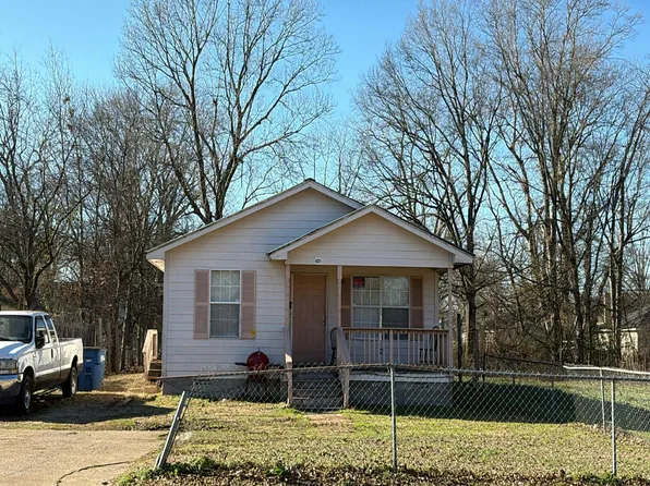 621 S 20th St, West Memphis, AR 72301