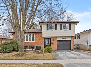 2252 Denure Dr, Peterborough, ON K9K2G3