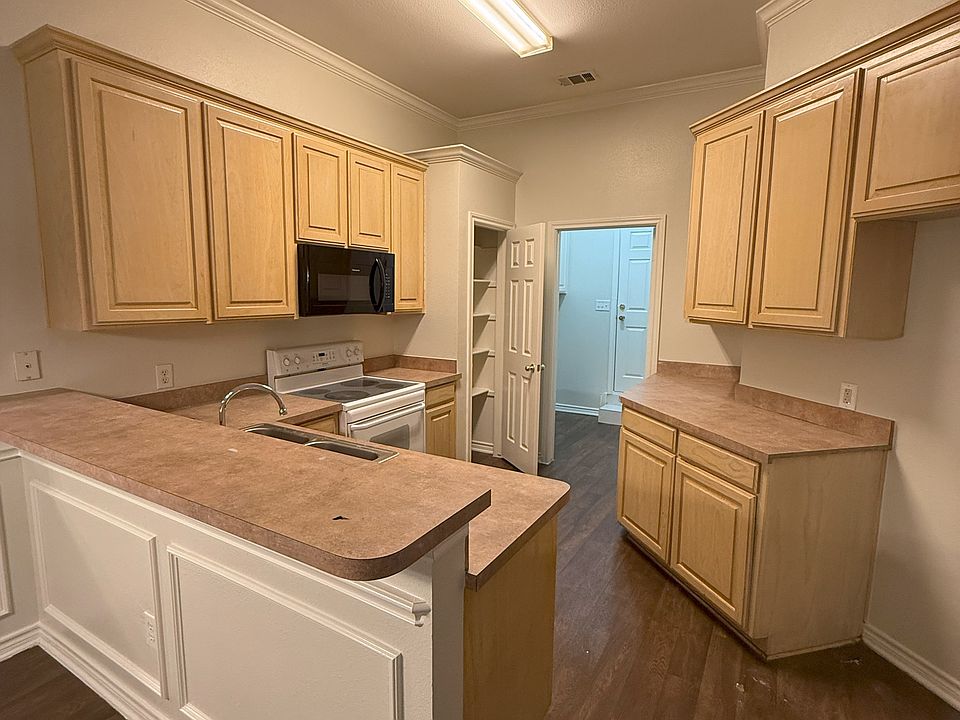 1st image of 4025 Cottage Park Ct
