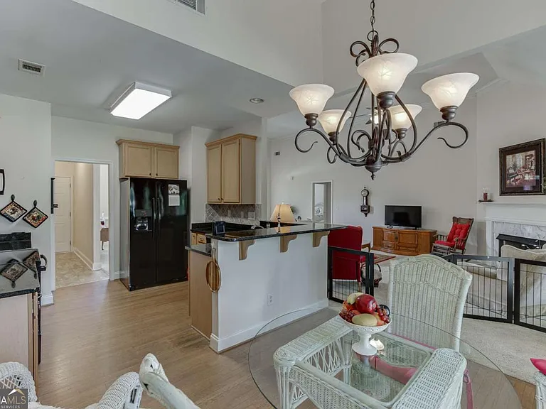 6440 Deep Woods Ct — Photo 15