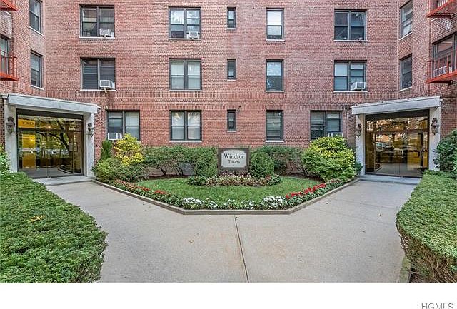 1st image of 4 Windsor Ter APT 2D